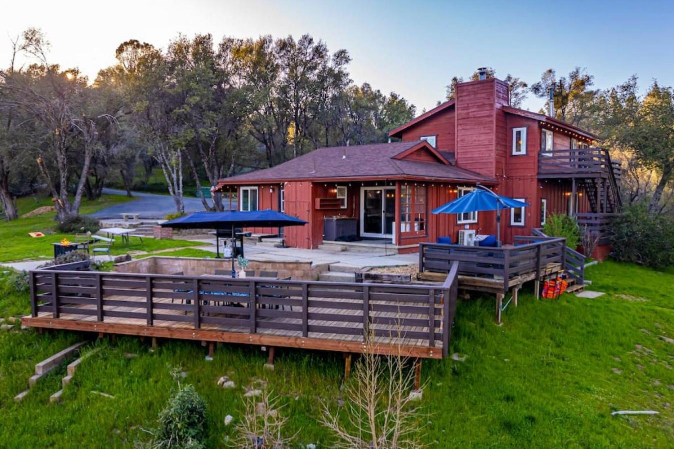 Sierra Vista Lookout Lodge: Creekside Retreat Near Bass Lake & Yosemite North Fork Exterior photo