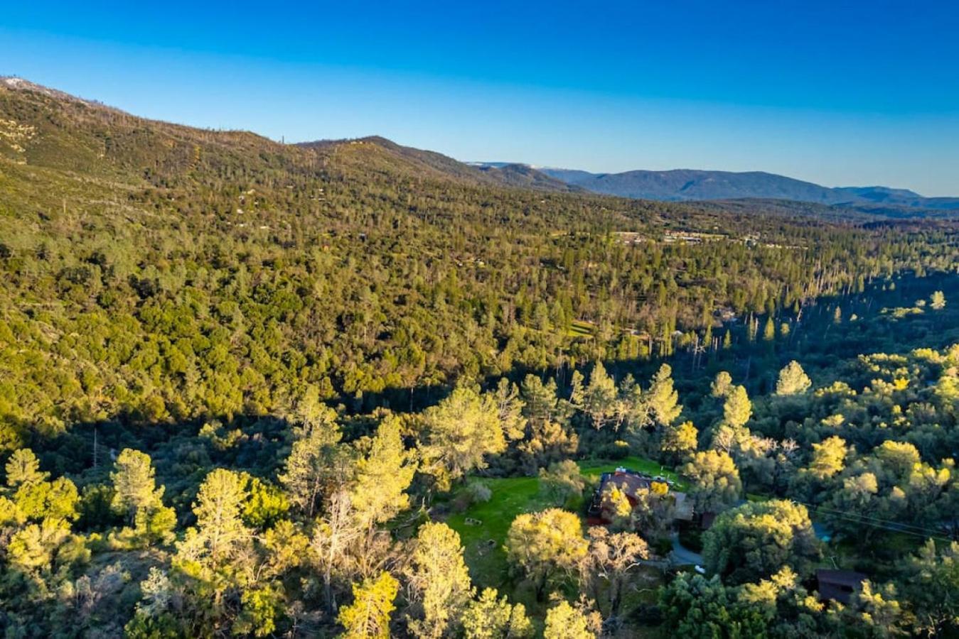 Sierra Vista Lookout Lodge: Creekside Retreat Near Bass Lake & Yosemite North Fork Exterior photo